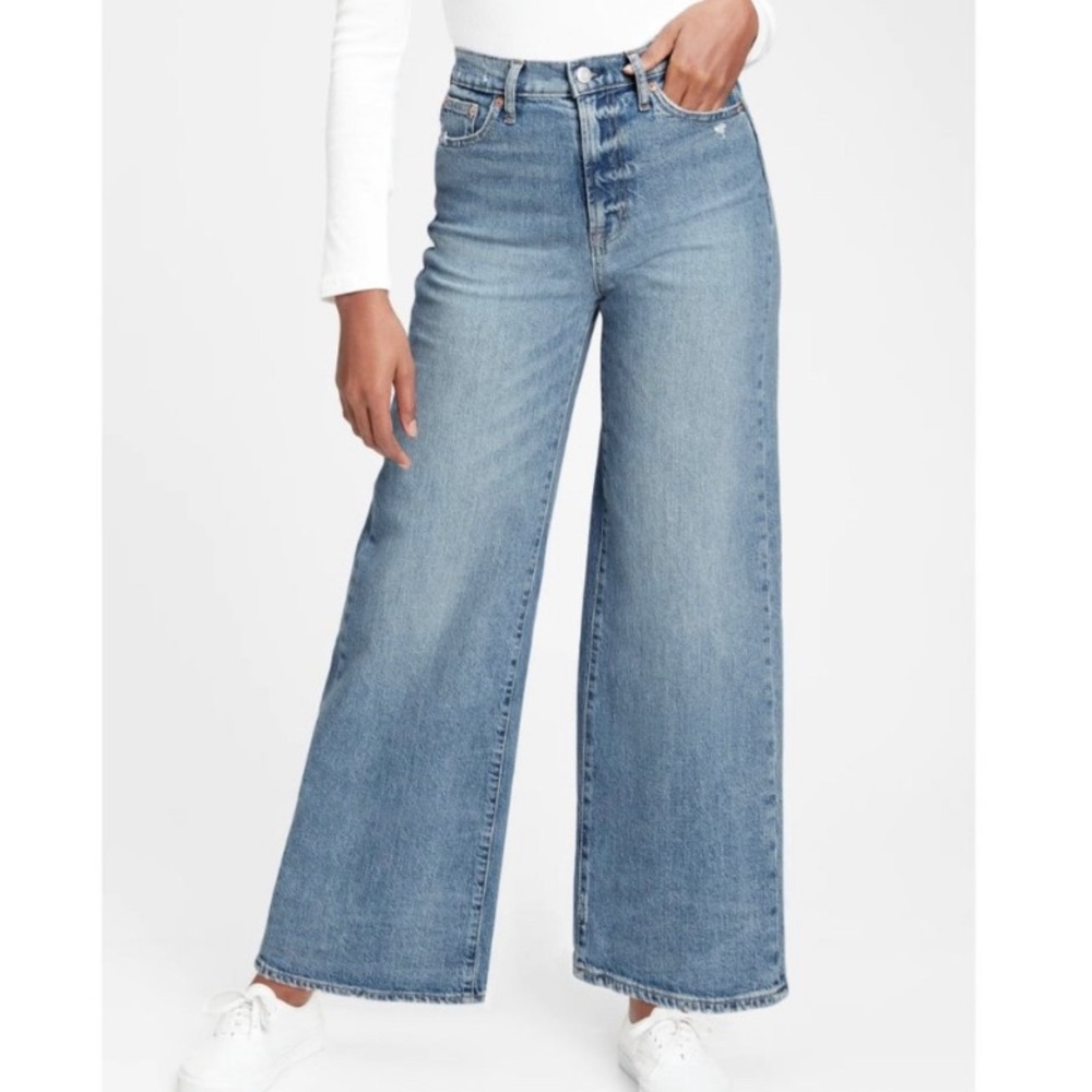 NWT Gap Wide Leg Sky High Indigo Medium - Size 27/4 Petite